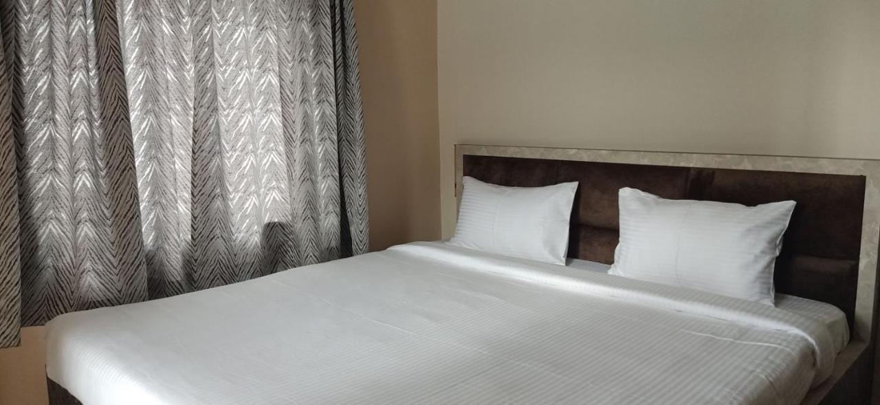 Kamakhya Residency Guwahati Zewnętrze zdjęcie